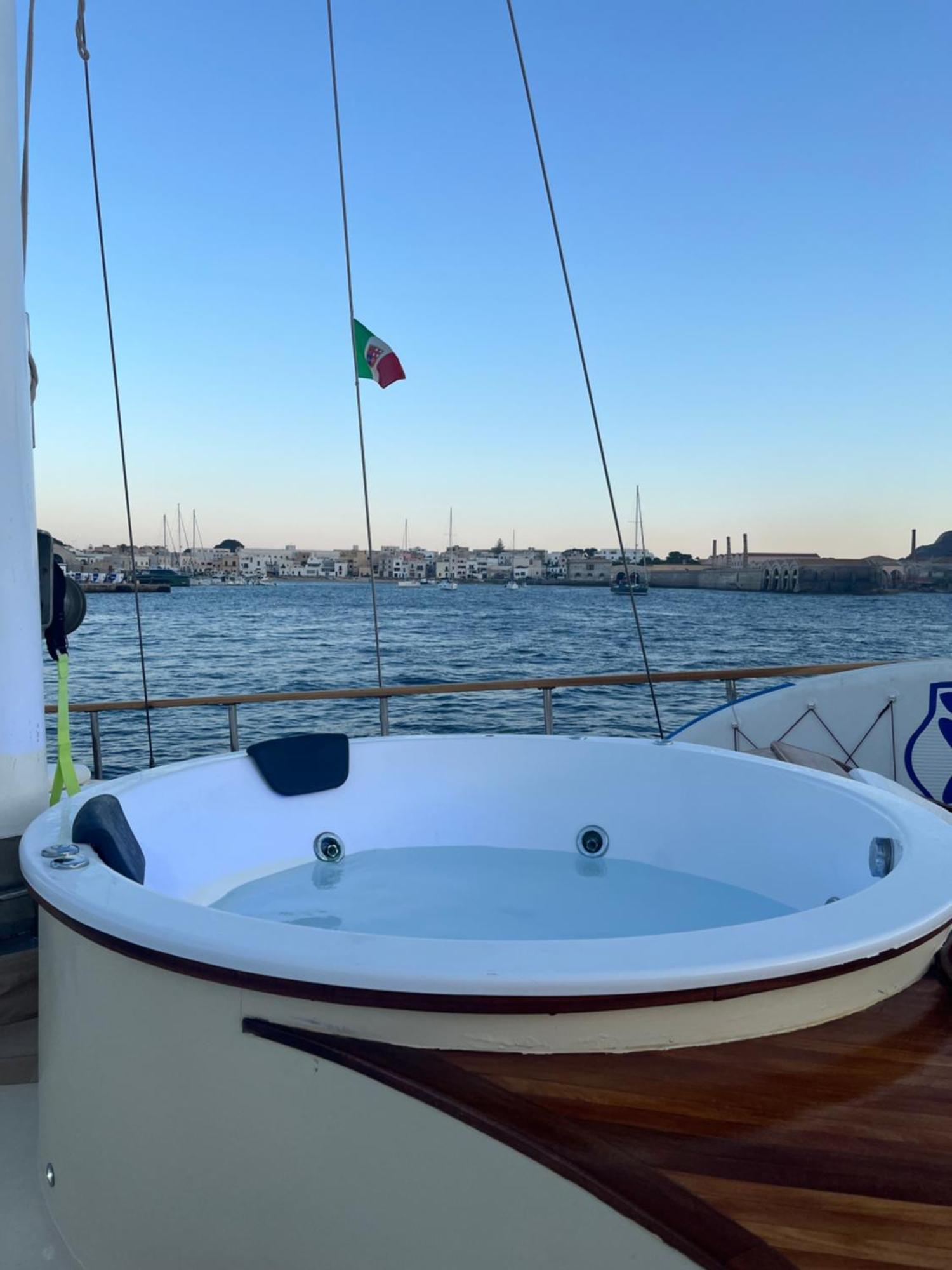ホテル Sicily Sea Charter Hande Capo Galera パレルモ エクステリア 写真